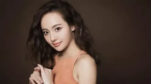 赵晴新剧横店开机