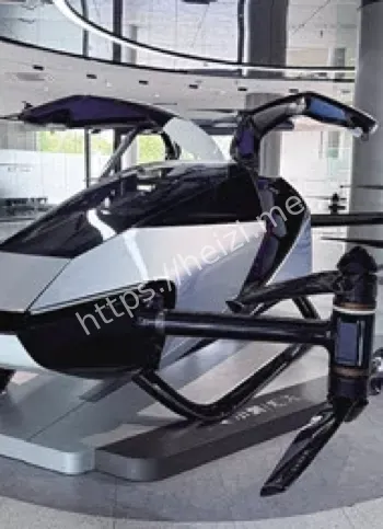 长春航展小鹏eVTOL相撞坠毁