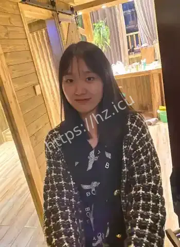 罄罄出卖肉体